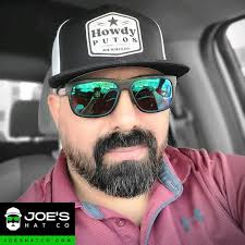 Just wanted drop in and say "Howdy Putos" lol. To all Karen's that are…