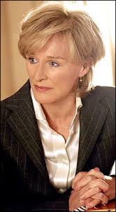 Parker, Close, Dee, Ryan, Redgrave and "Hairspray" Among SAG Nominees