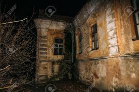 22+ schön bild haus 3d drucker : Alte Gruselige Verlassene Frequentierte Villa Nachts Unheimliches Haus Horroratmosphare Lizenzfreie Fotos Bilder Und Stock Fotografie Image 90710288