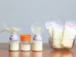 Bottle feeding lets me know how much nutrition the baby has had. 6 Magical Ways That Breastmilk Changes To Meet Your Baby S Needs