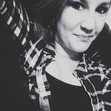 Elizabeth Grindstaff's Instagram, Twitter & Facebook