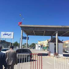 قال رئيس البرلمان التونسي راشد الغنوشي، ورئيس حركة النهضة الإخوانية، في مقابلة مع إذاعة ديوان التونسية، إنه يراهن على تحقيق فتح الحدود بين تونس وليبيا والجزائر، وتوحيد العملة فيما بينها؛ لأن مستقبل هذه الدول واحد. Ø±Ø¦Ø© Ø´Ø¹Ø¨ÙŠÙ† 9 Ù…Ø¹Ø§Ø¨Ø± Ø¨Ø±ÙŠØ© Ø¨ÙŠÙ† ØªÙˆÙ†Ø³ ÙˆØ§Ù„Ø¬Ø²Ø§Ø¦Ø± Maghrebvoices