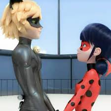 Merveozel Adli Kullanicinin Miraculous Ladybug Et Chat Noir Panosundaki Pin