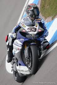 Marco Melandri 33 Yamaha Yzf R1 Yamaha World Superbike Team World Superbikes Donington Park 2011 Super Bikes Yamaha Motorcycles Road Racing Bike