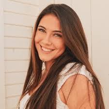 Tamara Healy's Instagram, Twitter & Facebook