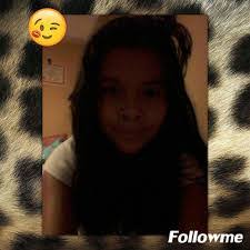 Emely Velazquez's Instagram, Twitter & Facebook