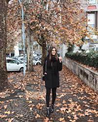 Pin By Andrea On Fashion Rome Outfits Winter Rome Outfits Rome Winter