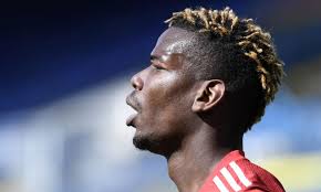 Il centrocampista ha mantenuto il colore . Juve Man United Intreccio Tra Ronaldo E Pogba Mercato Calciomercato Com