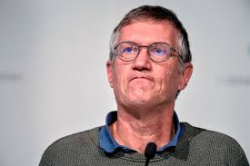 Anders tegnell is not bowing to pressure. Sweden S Top Epidemiologist Says Herd Immunity Remains A Mystery