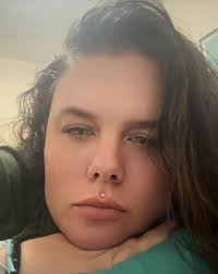 Introduction of a stepmother and digital content creator