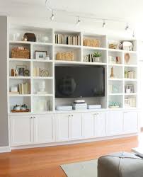June 09, 2021 como decorar un.armatio en el.comrdor. Como Decorar Un Mueble De Salon Antiguo Para Que Deje De Ser Horrible Decoracion Online Para Casas Con Estilo