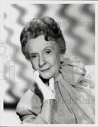 1966 Press Photo Actress Ruth McDevitt in new comedy, "Pistols 'n'  Petticoats"