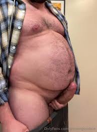 Student hairy guy jerking - a study in lust in solo play