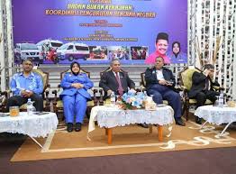 Saksikan temubual astro awani bersama pengarah bahagian pengurusan bencana & operasi, angkatan pertahanan awam malaysia (apm) mengenai koordinasi bantuan sepanjang. Galeri Aktiviti Apm Angkatan Pertahanan Awam Malaysia