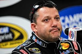 Tony Stewart will 'vacation' in New York racing sprint cars