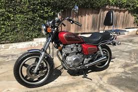 Even though the majority of motorcycles today use manual transmissions, there's a growing segment of automatic bikes out there. You Don T Need To Shift To Enjoy These Automatic Motorcycles