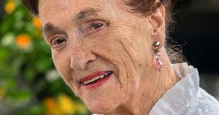 Inquisitive, compassionate and inspiring: Longtime Longview educator Buffe  Antilla remembered