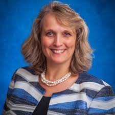 I'm happy to share that I'm starting a new position as Campus Chief of  Police and Dean of First Responder Programs at Southern Crescent Technical  College! 😀