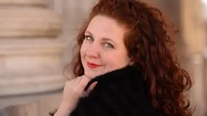 Perimenopause: 'Little by little we're breaking down taboos'