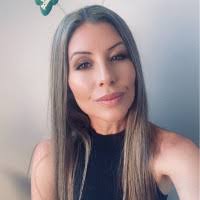 60+ "Eileen Der" profiles