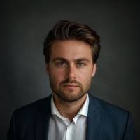 200+ "Tommy Savage" profiles