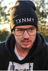 Liam Wearing Glasses Winter Hats Liam Payne Wearing Glasses