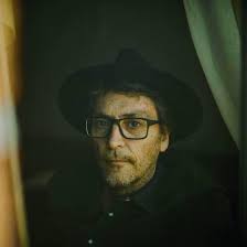 Track: Sydney's Steve Smith unleashes a vibrant slice of Americana power  pop in 'Runnin' Red Lights'