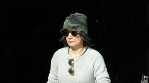 Arts express yourself 2008 at barker hanger | getty images third child the couple was already raising sara's two kids from her previous relationship when they decided they wanted to have a baby of their own. Aus Und Vorbei Bei Roseanne Star Sara Gilbert Promiflash De