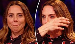 On the back of the first single goin' down, the album initially went to #10 in the. Tipping Point Mel C In Tears As She Gambles Charity Money And Loses Tv Radio Showbiz Tv Express Co Uk