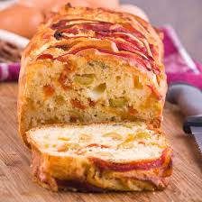 Cake Au Poivron Et Au Jambon Recette En 2020 Cake Poivrons Recettes De Cuisine Recette Cake