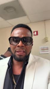 Carl Thomas's Instagram, Twitter & Facebook