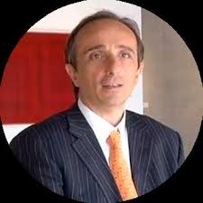 100 Activos Coleccionistas de Arte Latinoamericano