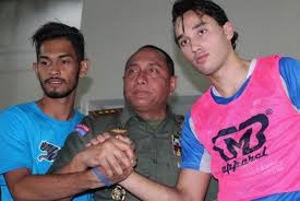 Dengan terselesaikannya proses administrasi alih status ezra walian, pssi mengucapkan terima kasih dan mengapresiasi kepada fifa dan. Selain Ezra Walian Sejumlah Pemain Jadi Target Naturalisasi Untuk Memperkuat Indonesia Cumaberita