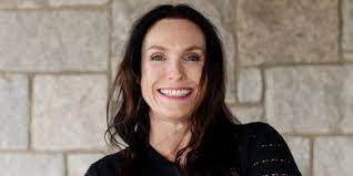 Sandy Farber's Instagram, Twitter & Facebook