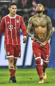Quiero ganar, ganar todo lo que hay y cumplir el sueño de ganar la champions. Arturo Vidal Back Tattoo