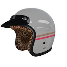 Leopard Lines Check This Out My Very Personal Helmade Design On Helmade Com Https Www Helmade Com En Helmet Design Bandit Jet Leopard Motorcycle Helmet Helm