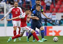 Dinamarca y finlandia se miden este sábado 12 de junio, abriendo así el grupo b del torneo, que comparten también con ¿cuándo y dónde es el dinamarca vs. Futbolista Christian Eriksen Se Desploma En Pleno Partido Entre Dinamarca Vs Finlandia En La Eurocopa