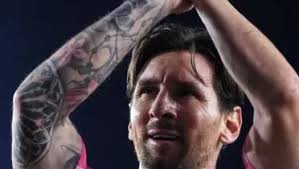 El emotivo mensaje de Lionel Messi para Cesc Fábregas tras anunciar su  retiro