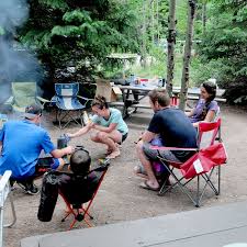 The campground is 11 miles south of yellowstone and eight miles north of colter bay village providing easy access to both parks. Lizard Creek Campground Grand Teton National Park U S National Park Service