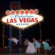 Www Lasvegasweddingwagon Com Las Vegas Wedding Wagon Photo Of The Day Don T Let Him Get Away Las Vegas Wedding Wagon Las Vegas Weddings Wagon For Wedding