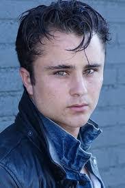 Kris Kamm's Instagram, Twitter & Facebook