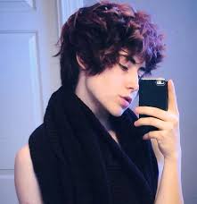 Woah Dude I Didnt Meme It On Instagram Messy Hair Messy Hairstyles Androgynous Hair Messy Hair Boy