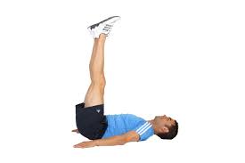 Du kannst sie ganz nebenbei beim fernsehen machen! 46 Fitnessubungen Zum Abnehmen Fur Zuhause