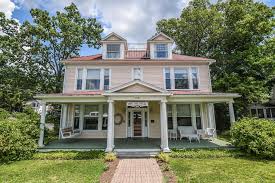 Big Homes For Sale For Bargain Prices Loveproperty Com