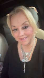 I have another God story for you tonight. This is another of my favorites.  I hope you enjoy the story!