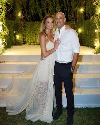 La bellissima argentina ha deciso di affidarsi ad uno stilista emergente per la realizzazione del suo abito da sposa, daniele carlotta il quale ha realizzato. Abiti Da Favola I Vestiti Da Sposa Delle Star