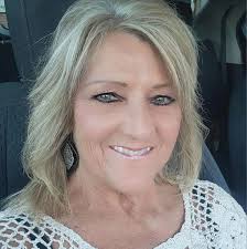 Help us wish our boss babe Jessica a happy birthday!!! She makes the Beauty  Bar so special✨ 💋💄 Book one of her services to help make her birthday  special! 🥳 Permanent Makeup