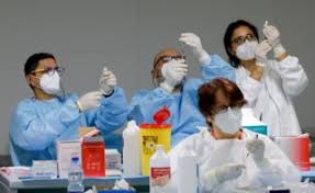 Consultar ou cancelar agendamento e consultar suspensão. Pessoas Com Mais De 45 Anos Ja Podem Fazer Agendamento Da Vacina Contra A Covid 19 Coronavirus Publico