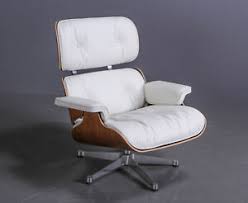 Biete eames chair an, ist gebraucht, sehr selten getragen und in einem sehr guten zustand, stam. Eames Lounge Chair Mobel Gebraucht Kaufen In Berlin Ebay Kleinanzeigen