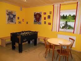 Unterteilen sie die decke im kopf in quadrate; Mehrzweckraum Erhalt Mit Neuer Farbe Neuer Decke Und Neuer Einrichtung Komplett Anderes Gesicht Sv Virnsberg